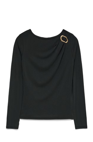 VMBRIELLE Boatneck top with metal detail