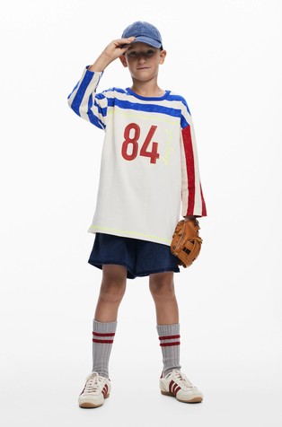 Majica s 3/4 rokavi in črtami