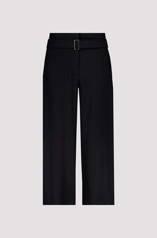 MONARI Cropped trousers with belt Black 6