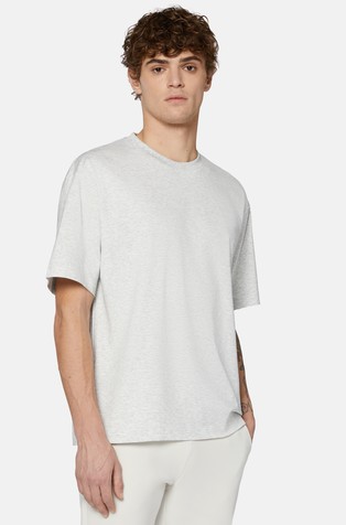 T-shirt in sustainable performance jersey