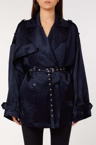 Satenasta jakna z dvorednim zapenjanjem in pasom