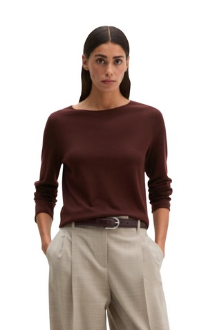 Slim fit pleten pulover iz merino volne