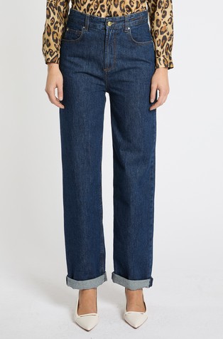 Mom fit jeans
