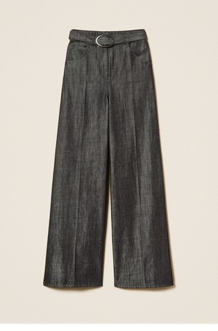 Wide leg jeans with belt