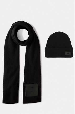 Hat and scarf set