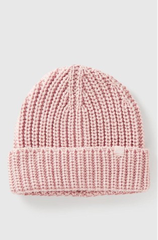 Debelo pletena kapa iz mešanice z volno