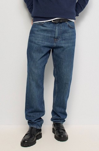 Relaxed fit jeans