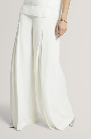 Široke hlače z gubami