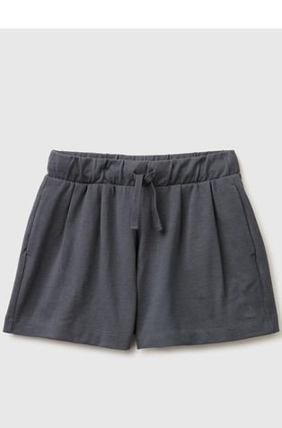 Kratke hlače z zatezno vrvico in gubami