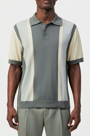 Pletena polo majica s kratkimi rokavi iz barvnih blokov