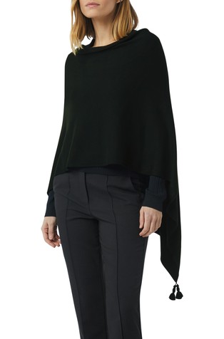 Fine knit poncho in a viscose blend