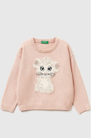 Sweater with furry inlay