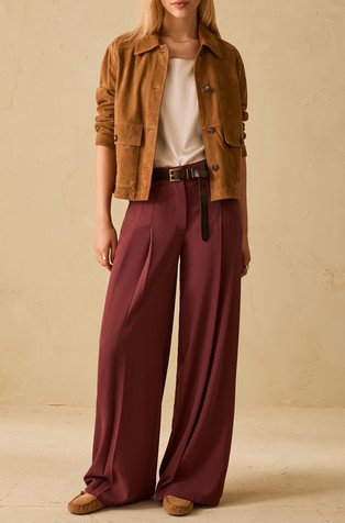 Ohlapne hlače s širokimi hlačnicami