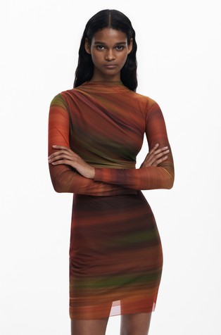 Kratka nabrana obleka iz tila