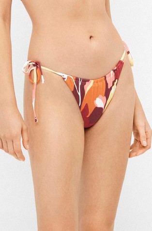 Vzorčast spodnji del kopalk