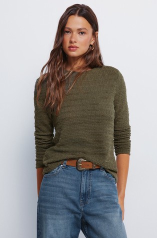 Strukturiran pulover iz plišaste tkanine