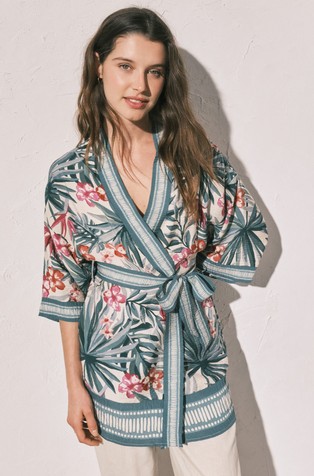 Printed kimono in viscose-blend