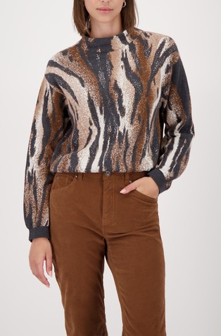 Pleten pulover s tigrastim vzorcem