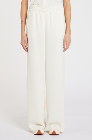 Art. 365 ravne hlače iz envers satena