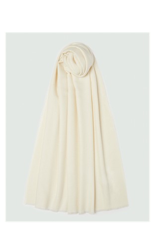 Fine knit scarf with lurex