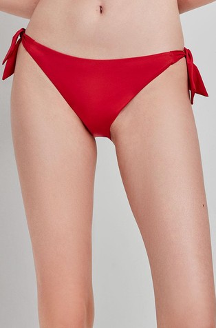 Bikini bottom adjustable on side