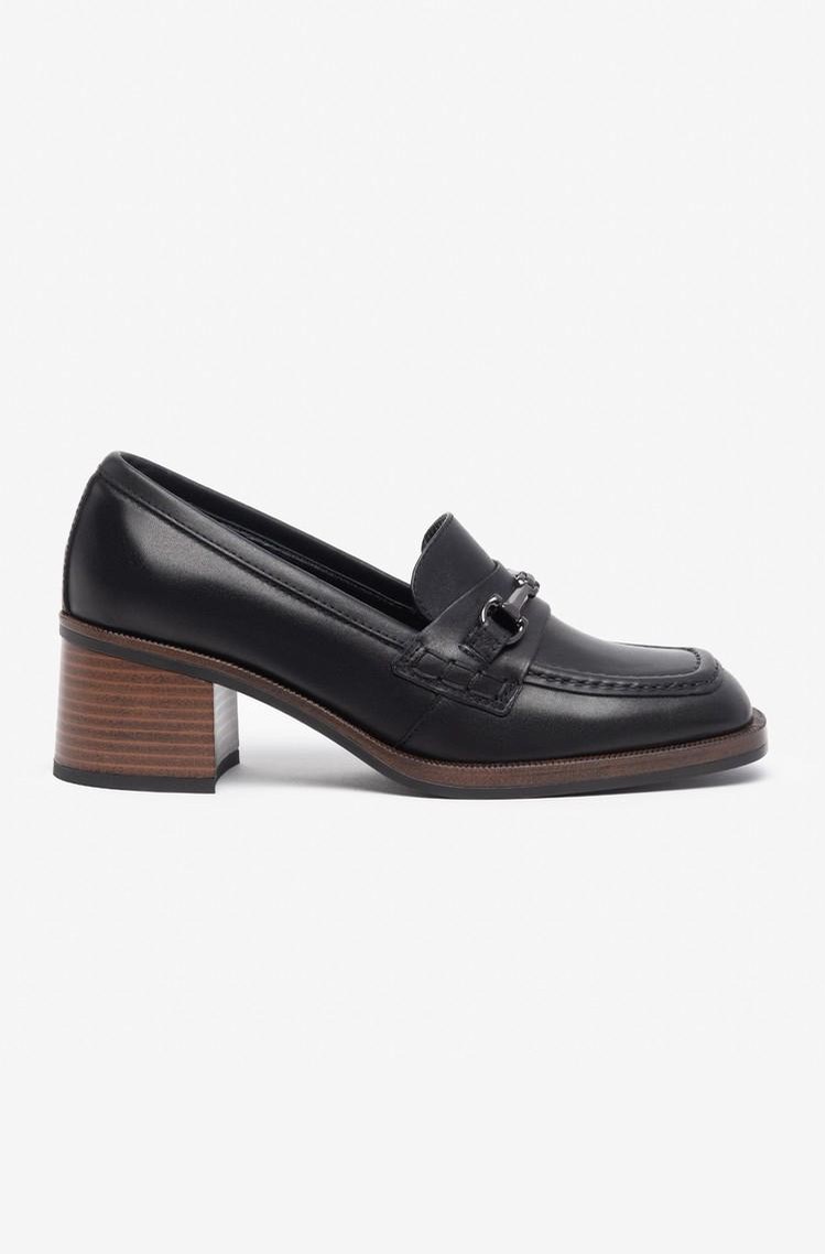 NEROGIARDINI Usnjeni loafer čevlji s peto Črna - Black 