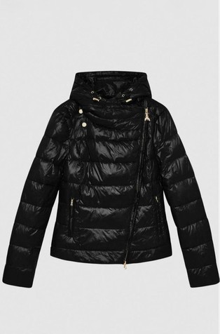 Nylon down proof hooded down jacket