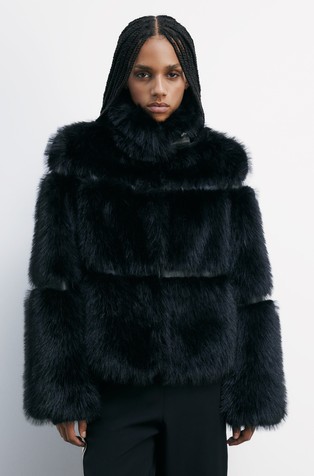 Kratka jakna iz umetnega krzna