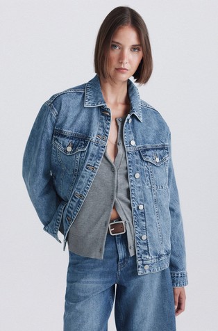 Oversize denim jacket