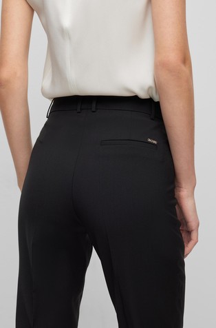 HUGO BOSS Cropped regular fit hlače iz trajnostne volne Črna - Black 4