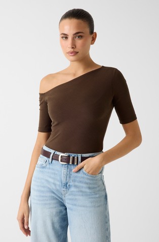 One-shoulder top