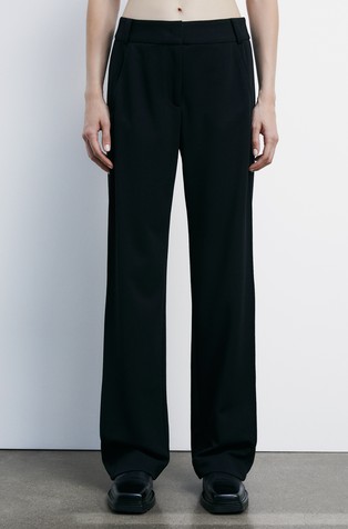 Široke hlače s prešitimi robovi