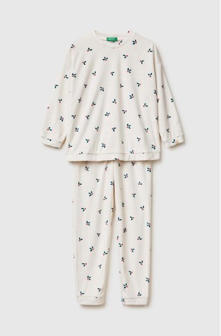 Mehka pižama z božičnim vzorcem