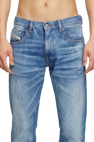 DIESEL Slim fit jeans hlače - 2019 D-Strukt 09L19 Modra - Medium Blue 4