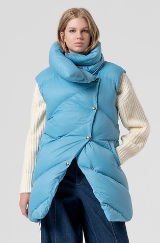 Oversized prešit brezrokavnik z visokim ovratnikom