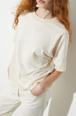 Majica iz kompaktne jersey tkanine