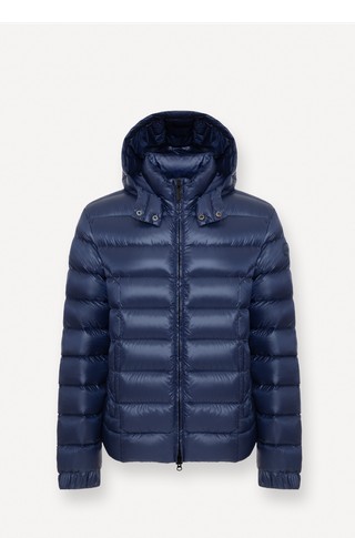 Water-repellent shiny down jacket
