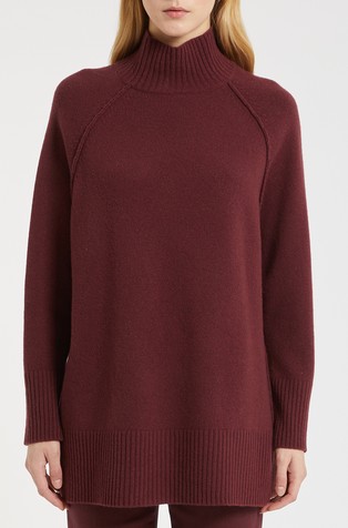 Monochrome high-neck sweater in wool