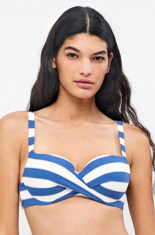 Črtast zgornji del kopalk s prekrižanim detajlom