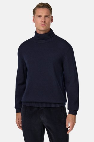 Volnen pulover s puli ovratnikom