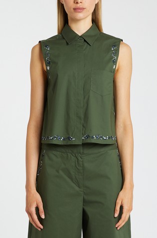 Sleeveless shirt with shiny embroideries