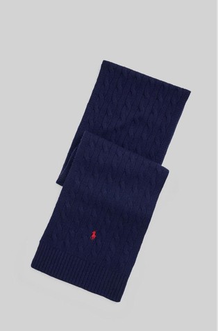 Pleten šal iz volnene mešanice