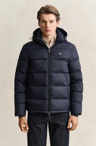 Water-repellent quilted hooded jacket
