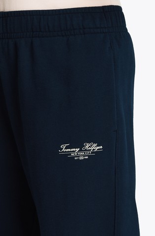 TOMMY HILFIGER Trenirka z reliefnim logotipom Modra - Dark Blue 4
