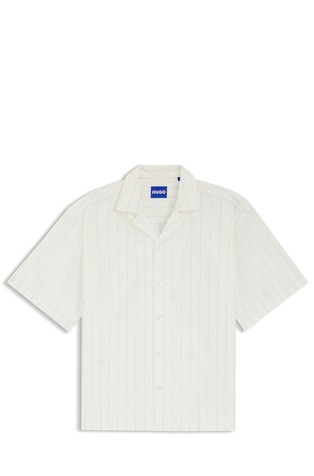 Relaxed-fit short-sleeve shirt in striped cotton poplin