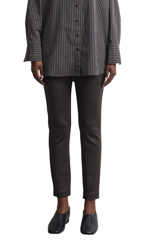 Jersey leggings with a slit detail