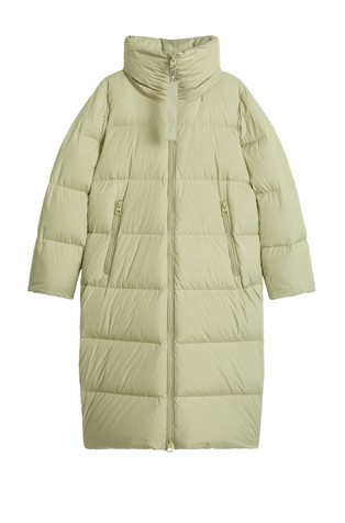Water-repellent puffer down coat