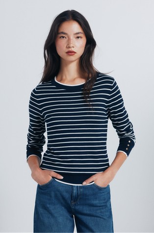 Fine jersey with buttons and cuffs