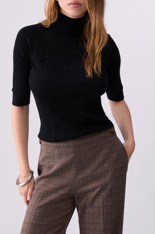 Wool knit top with rhinestones