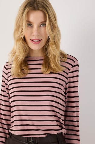 Striped long-sleeved shirt